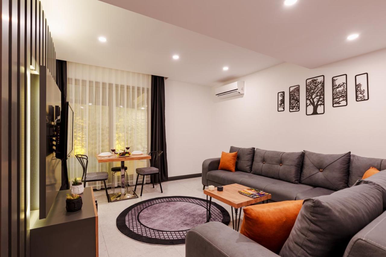 Mrt Suites Lara Antalya Exteriör bild