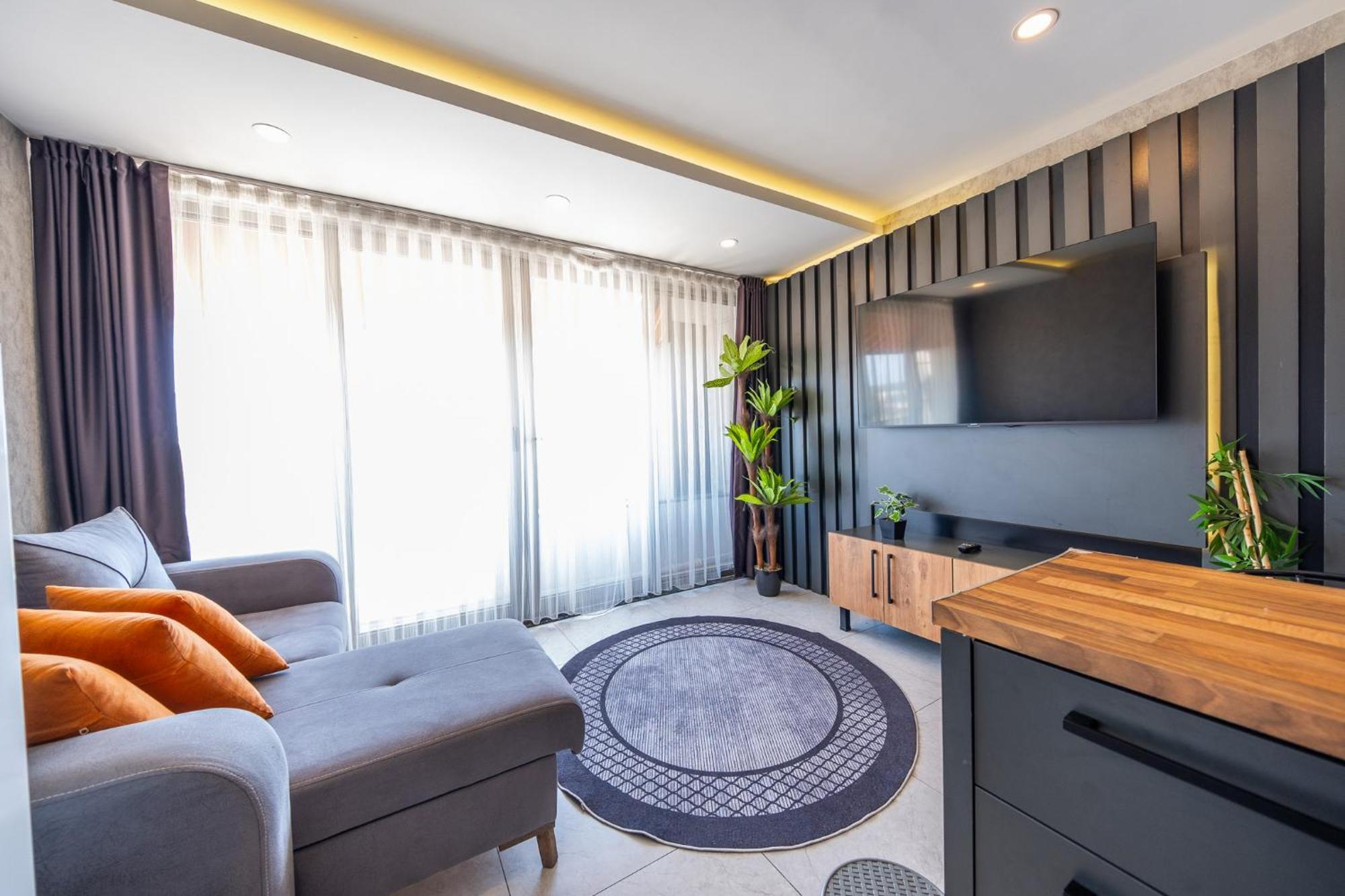 Mrt Suites Lara Antalya Exteriör bild