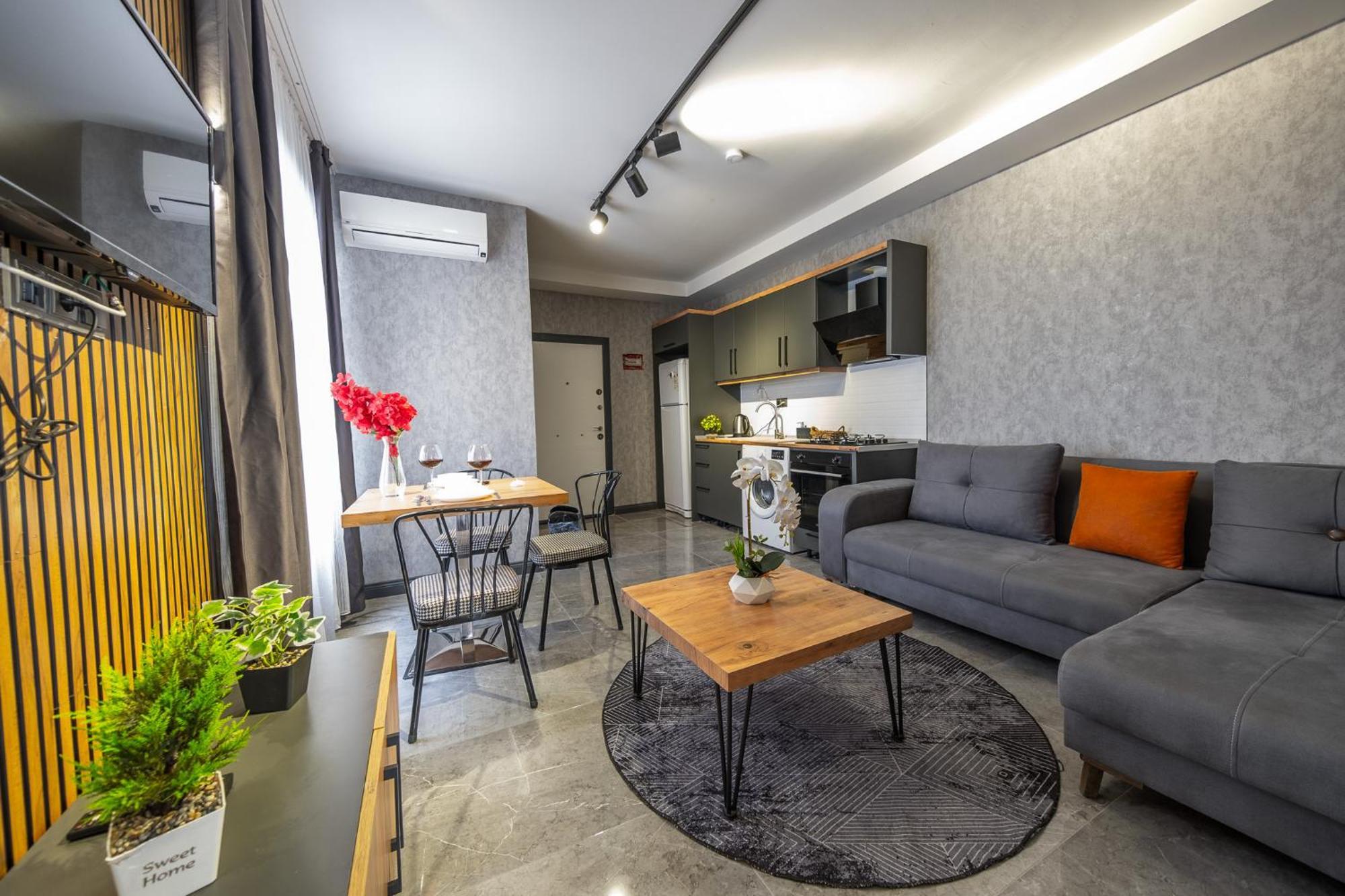 Mrt Suites Lara Antalya Exteriör bild