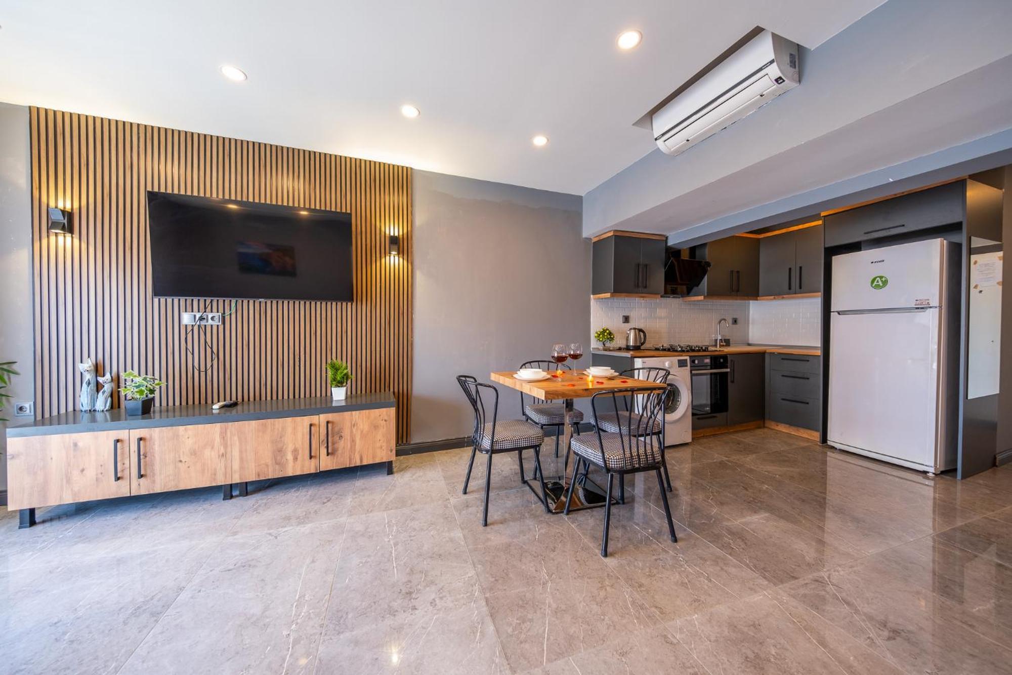 Mrt Suites Lara Antalya Exteriör bild