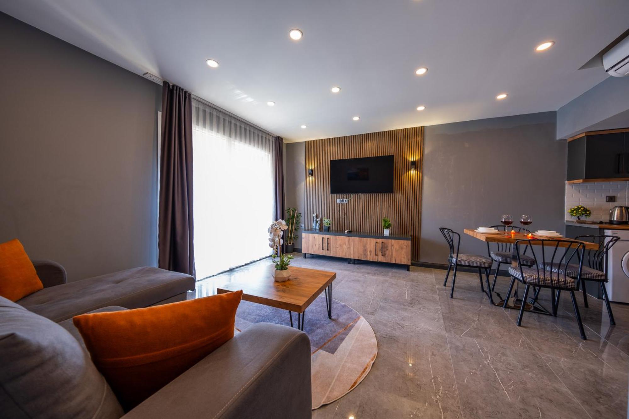 Mrt Suites Lara Antalya Exteriör bild