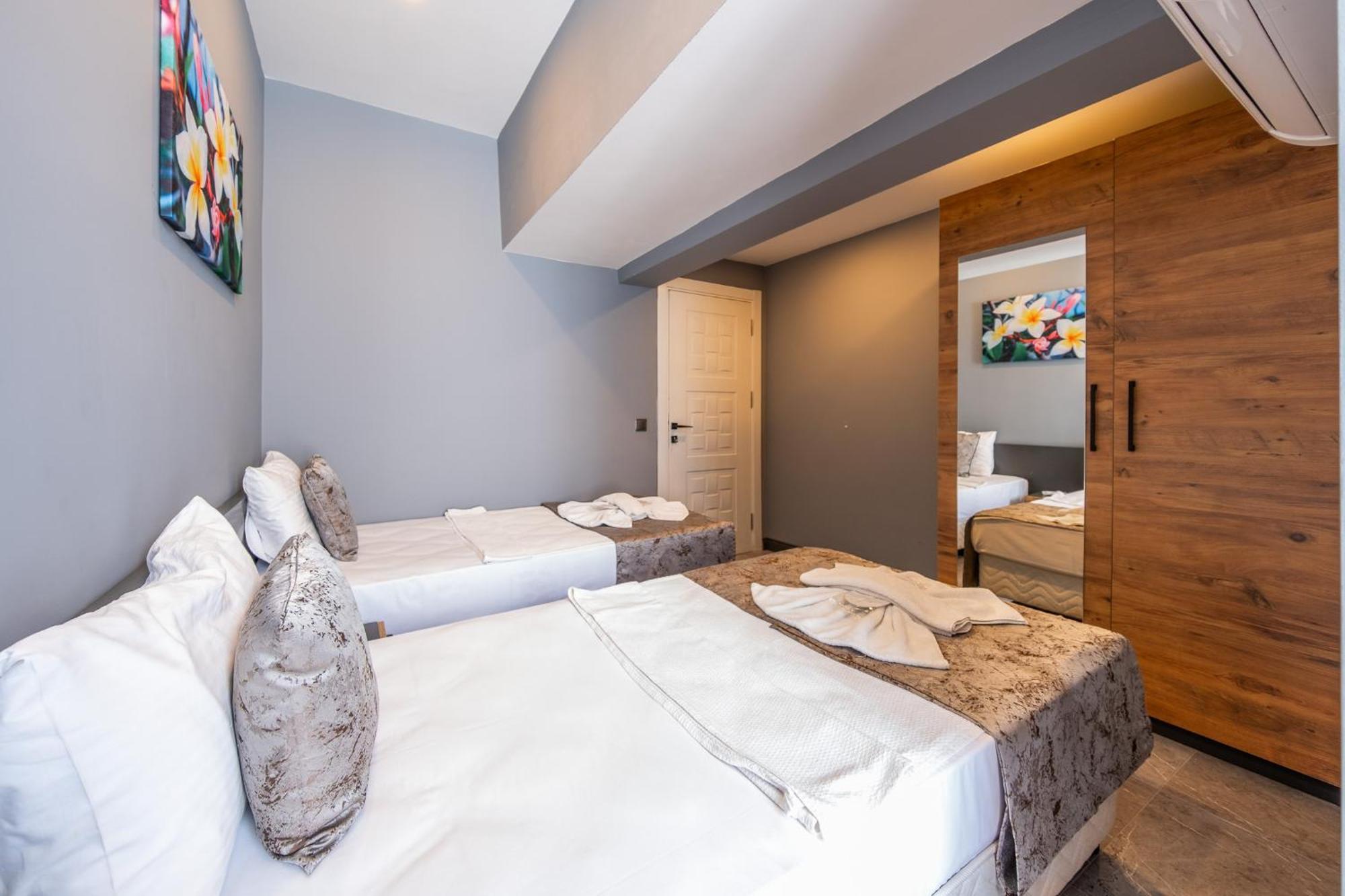 Mrt Suites Lara Antalya Exteriör bild